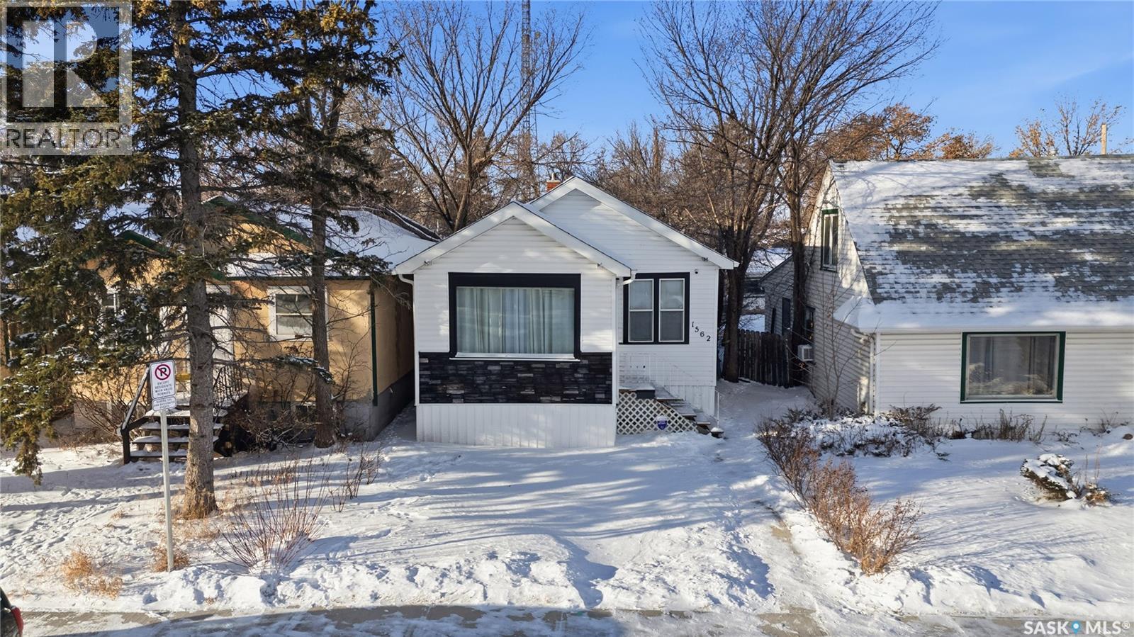 1562 Argyle Street, Regina, SK - Outdoor