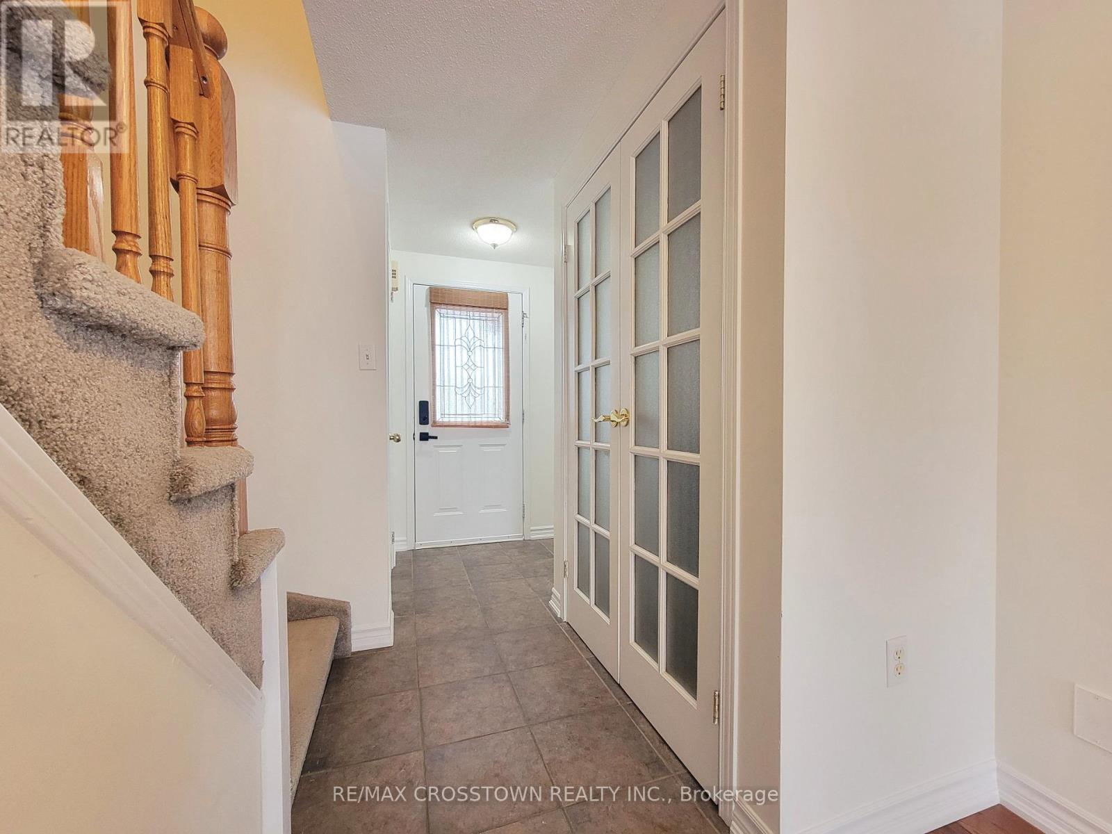 7 Addison Trail, Barrie, ON - Indoor Photo Showing Other Room