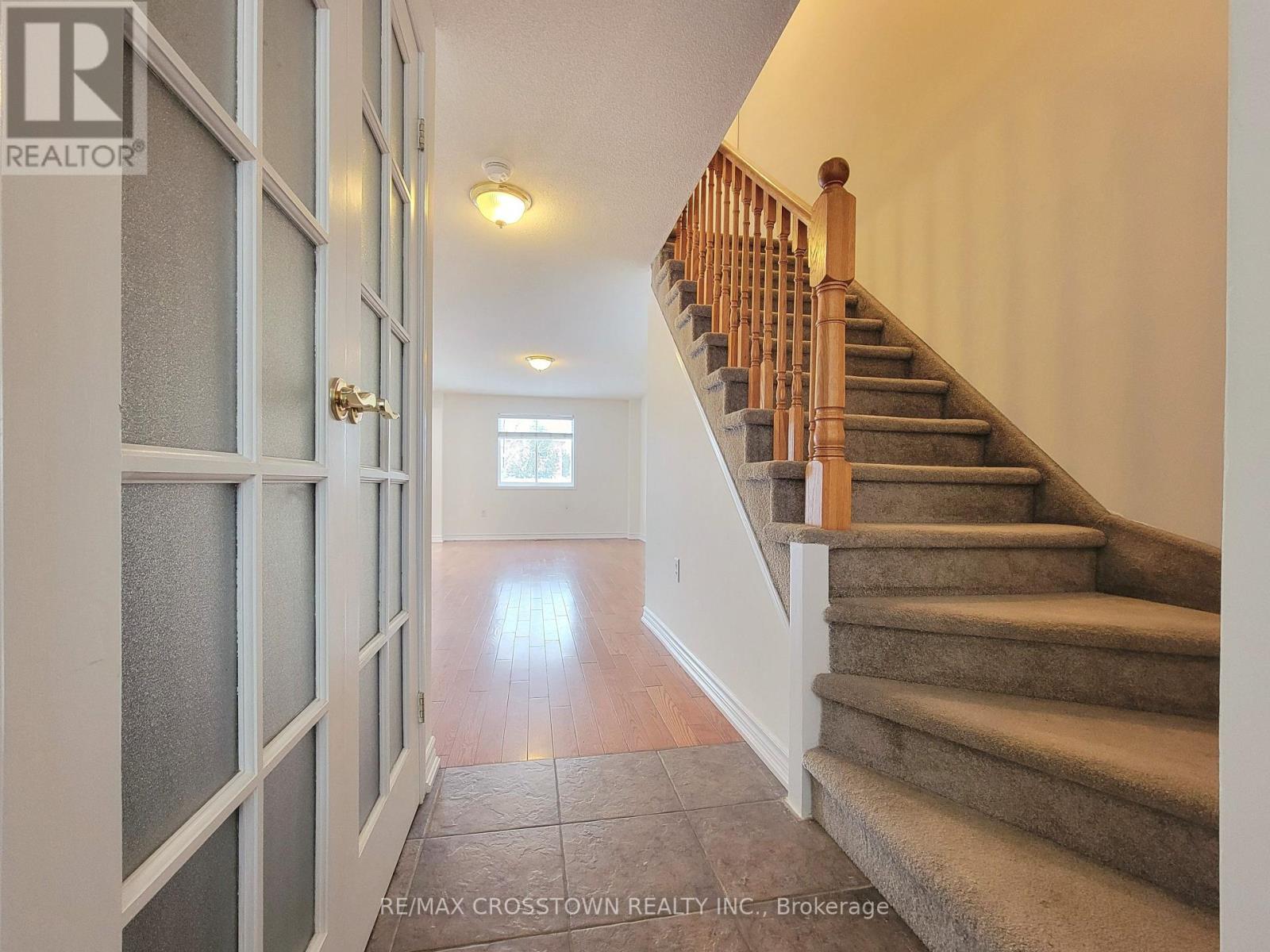 7 Addison Trail, Barrie, ON - Indoor Photo Showing Other Room