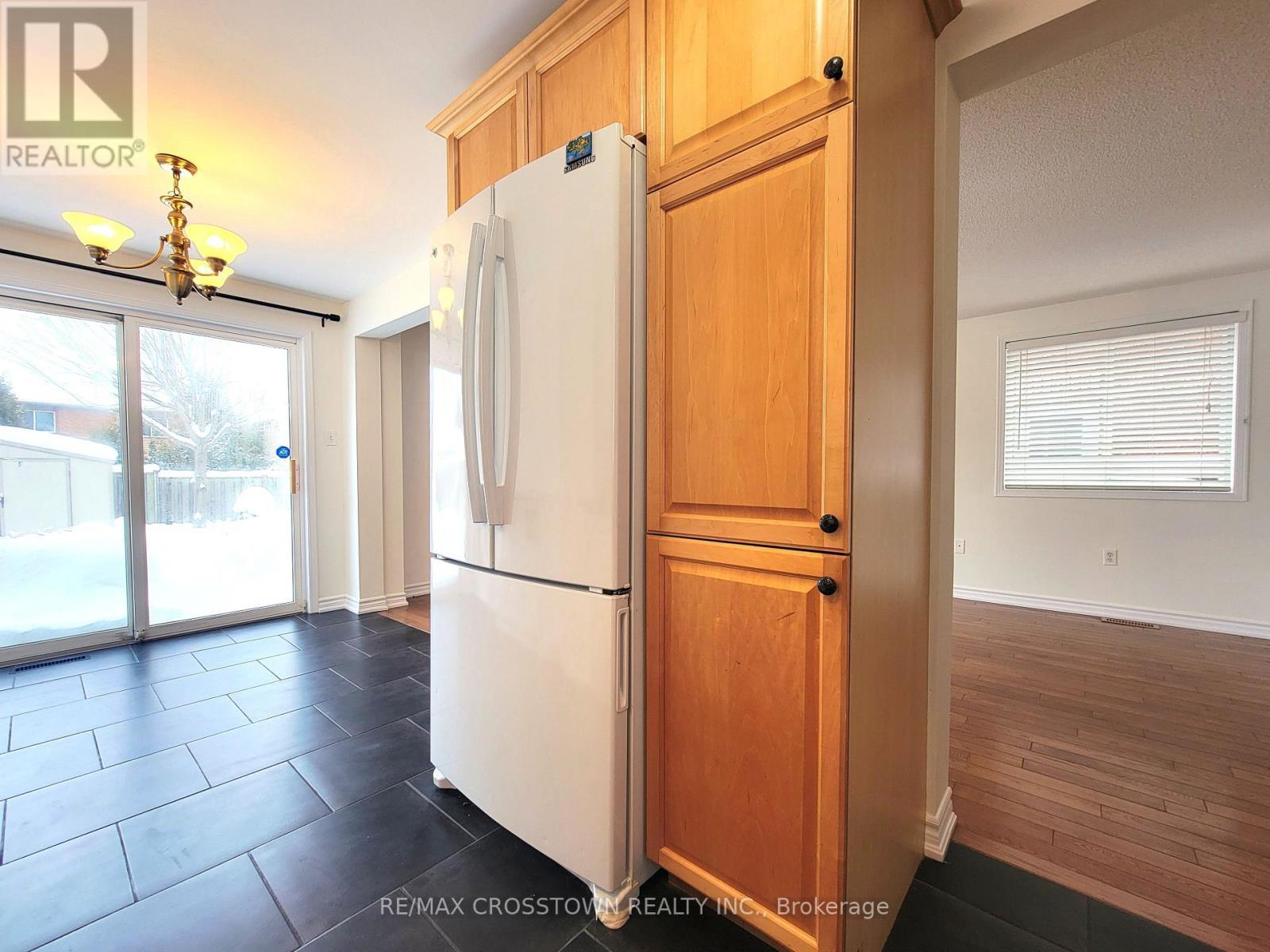 7 Addison Trail, Barrie, ON - Indoor Photo Showing Other Room