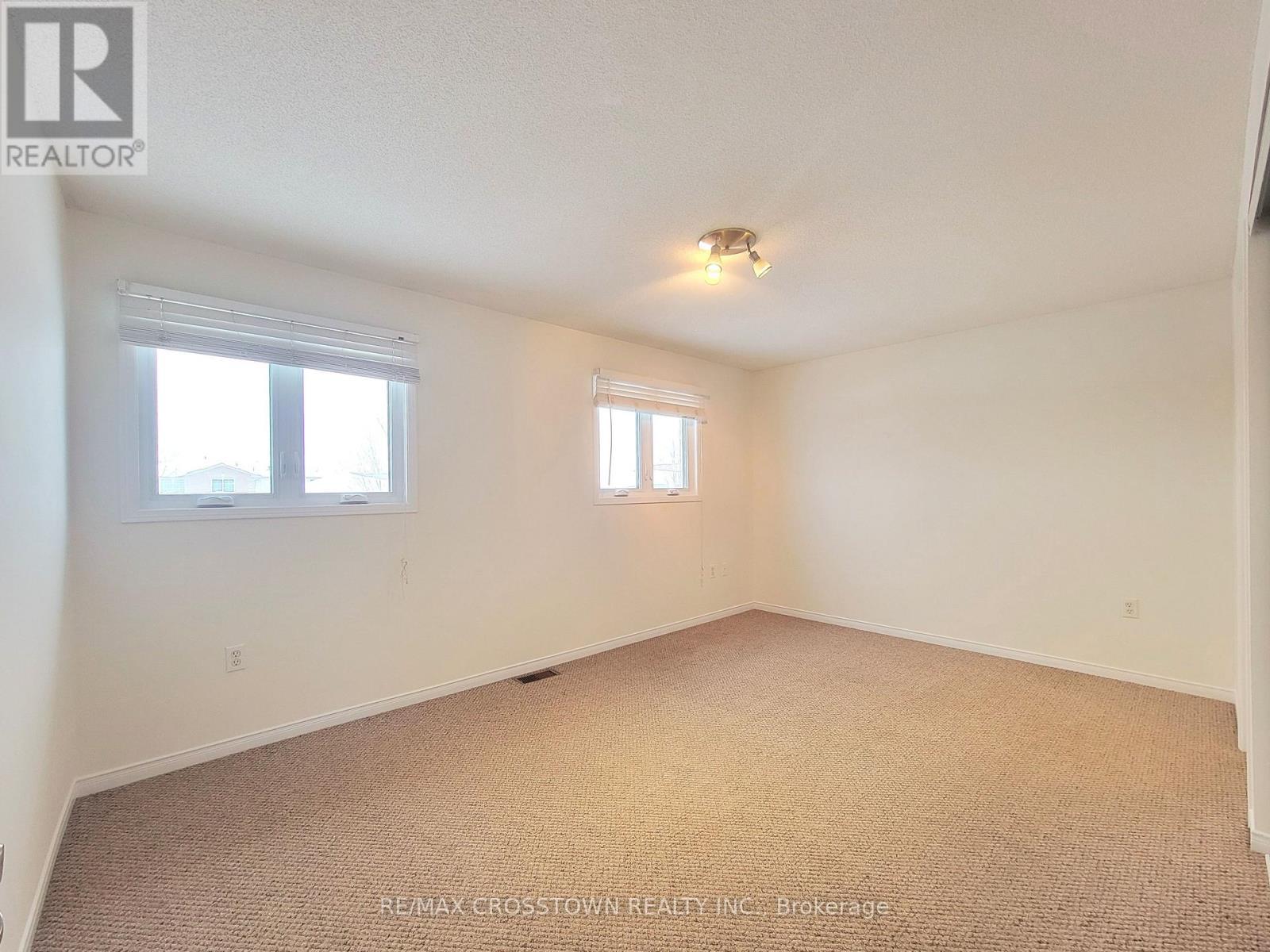 7 Addison Trail, Barrie, ON - Indoor Photo Showing Other Room