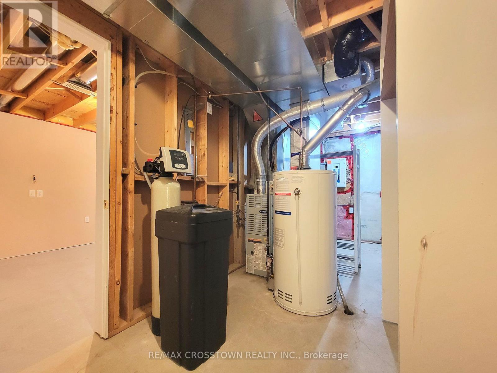 7 Addison Trail, Barrie, ON - Indoor Photo Showing Basement