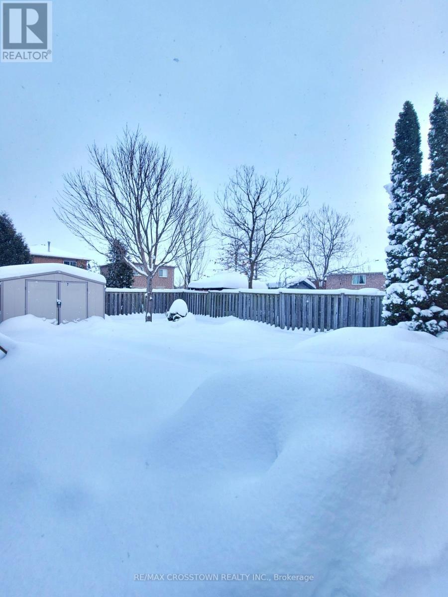 7 Addison Trail, Barrie, ON - Outdoor