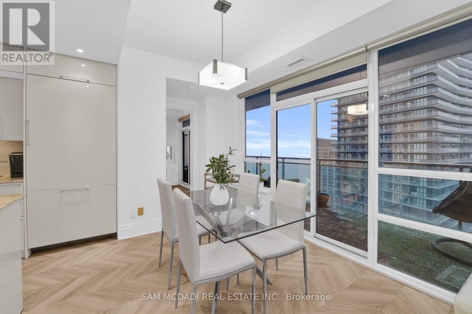 Ph1 - 16 Brookers Lane, Toronto, ON - Indoor Photo Showing Dining Room