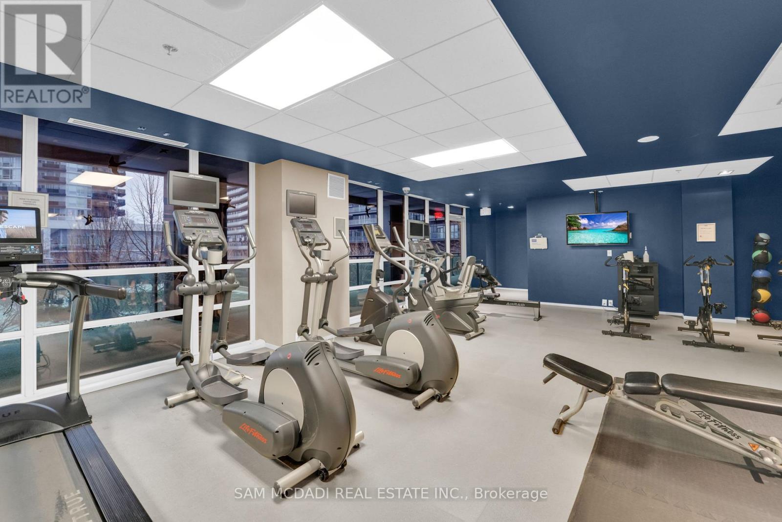 Ph1 - 16 Brookers Lane, Toronto, ON - Indoor Photo Showing Gym Room