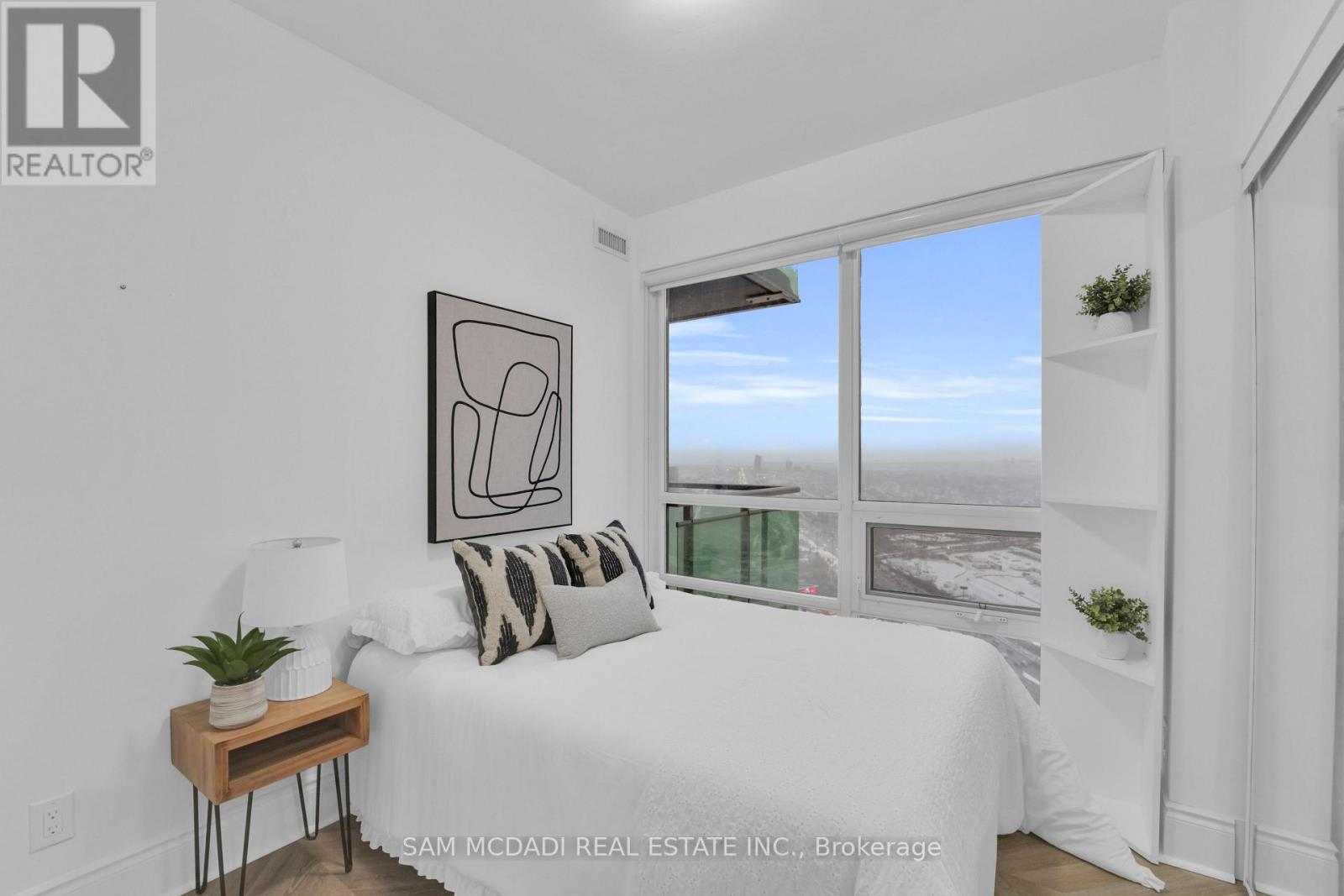 Ph1 - 16 Brookers Lane, Toronto, ON - Indoor Photo Showing Bedroom