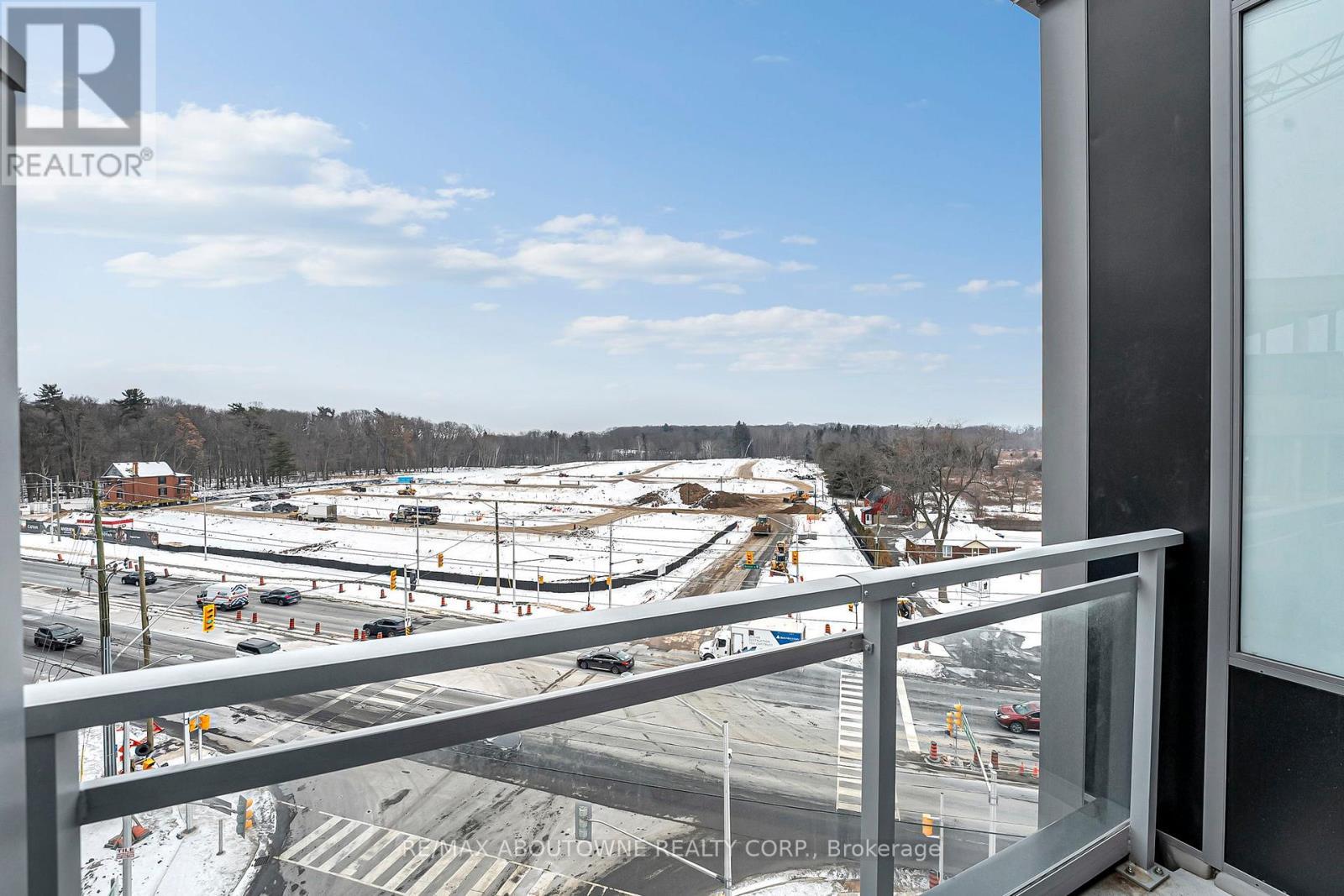 623 - 2501 Saw Whet Boulevard, Oakville, ON - Outdoor With Balcony With View