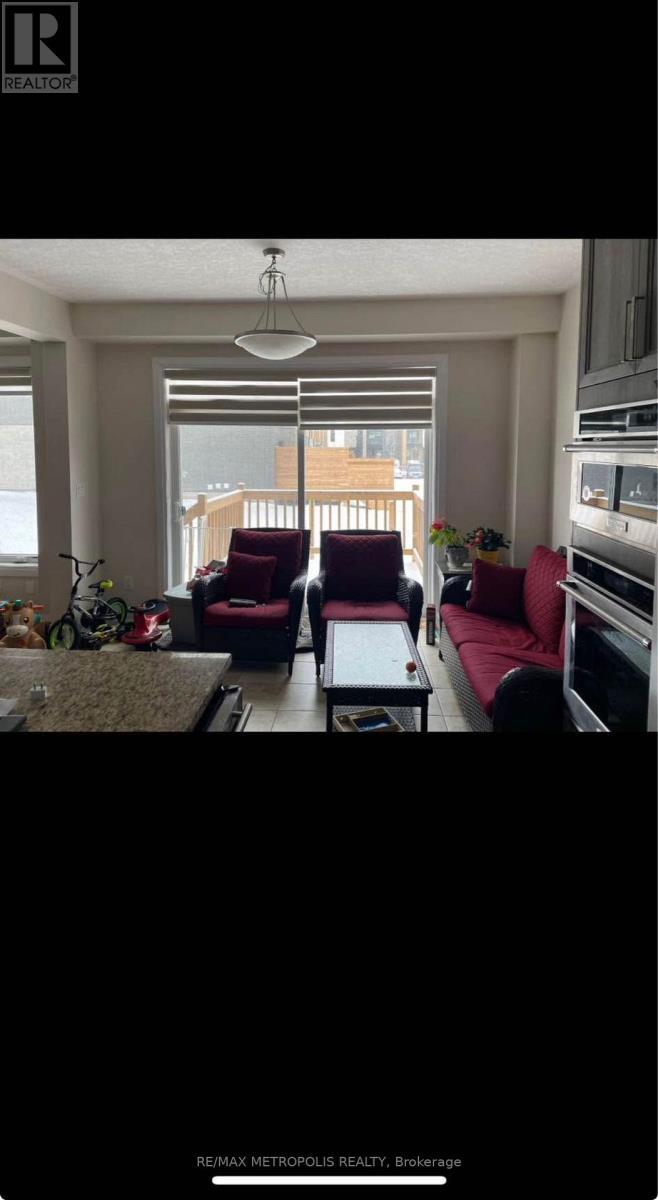 Upper - 265 Woodbine Avenue, Kitchener, ON - Indoor