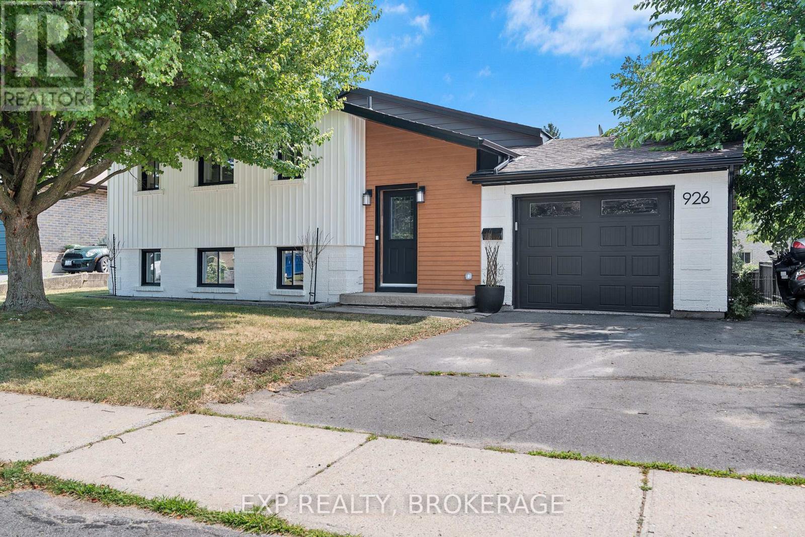 926 Cresthill Street, Kingston (North Of Taylor-Kidd Blvd), ON - Outdoor