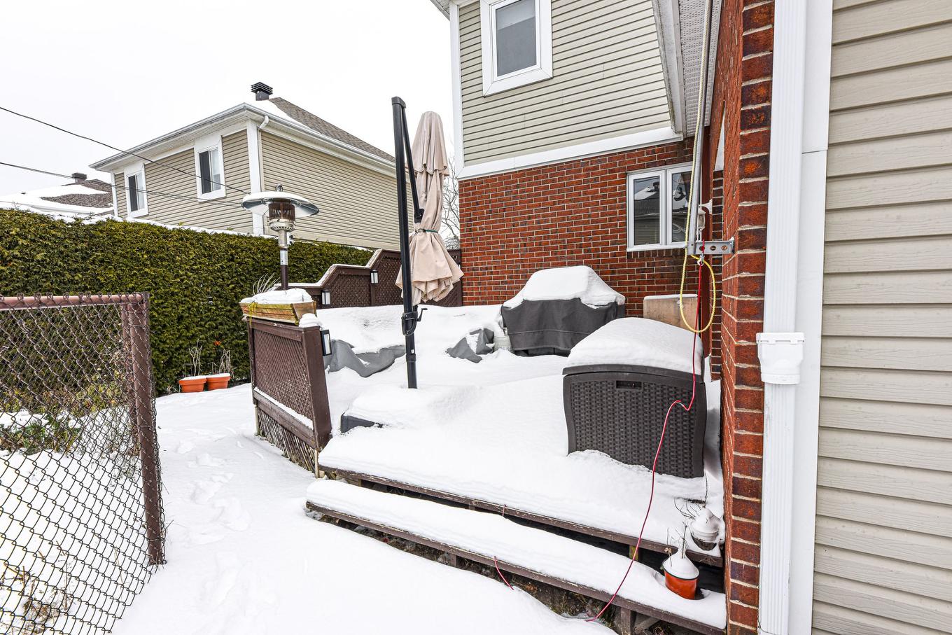 Balcon - 25 Rue Charlotte-Leduc, La Prairie, QC - Outdoor With Exterior