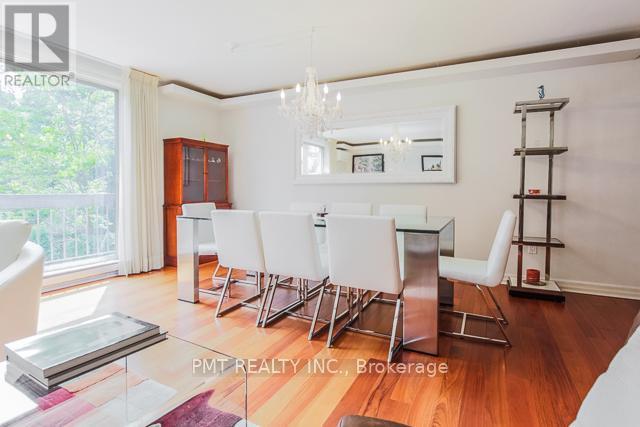 Th3 - 28 Admiral Road, Toronto, ON - Indoor