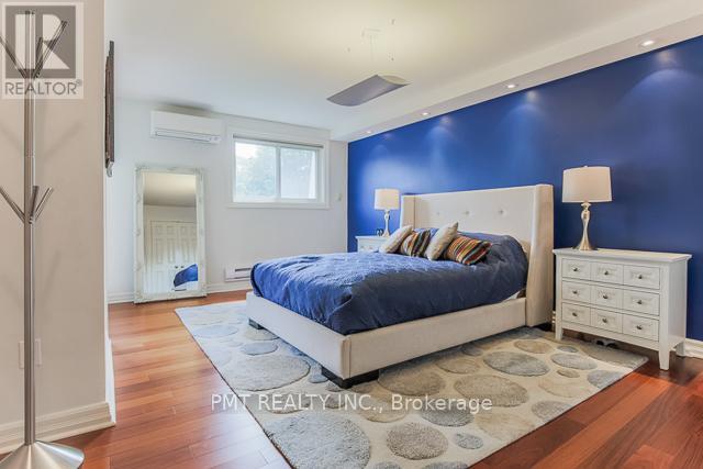 Th3 - 28 Admiral Road, Toronto, ON - Indoor Photo Showing Bedroom