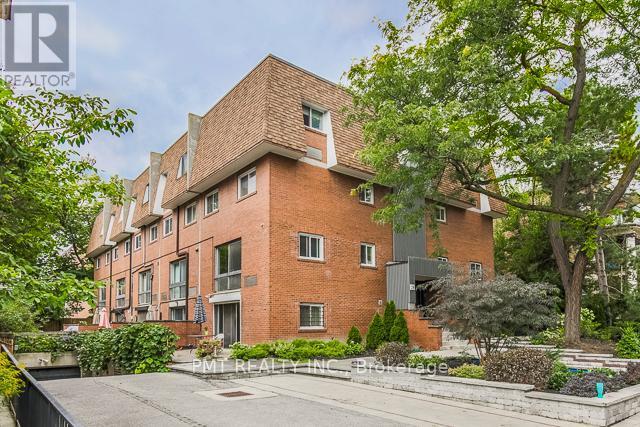 Th3 - 28 Admiral Road, Toronto, ON - Outdoor