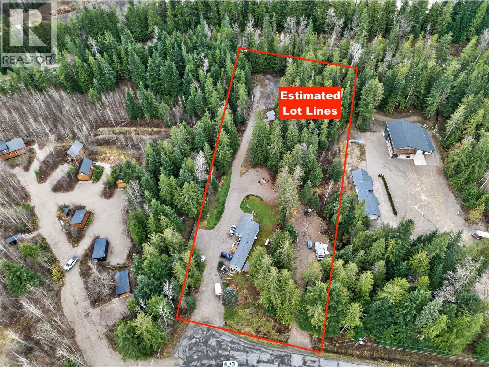 3277 Loschinski Road, Revelstoke, BC