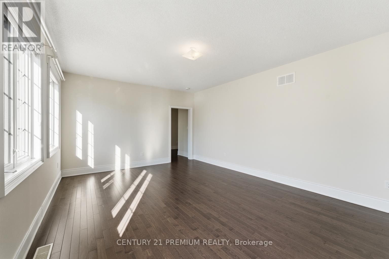 18 Landview Road, Brampton, ON - Indoor Photo Showing Other Room
