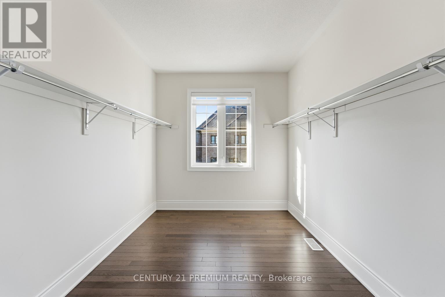 18 Landview Road, Brampton, ON - Indoor