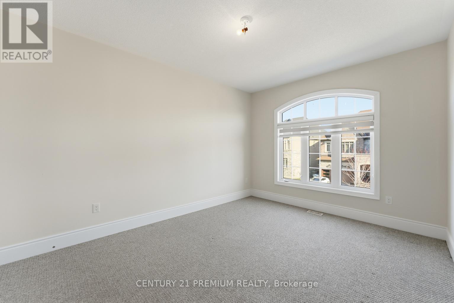 18 Landview Road, Brampton, ON - Indoor Photo Showing Other Room