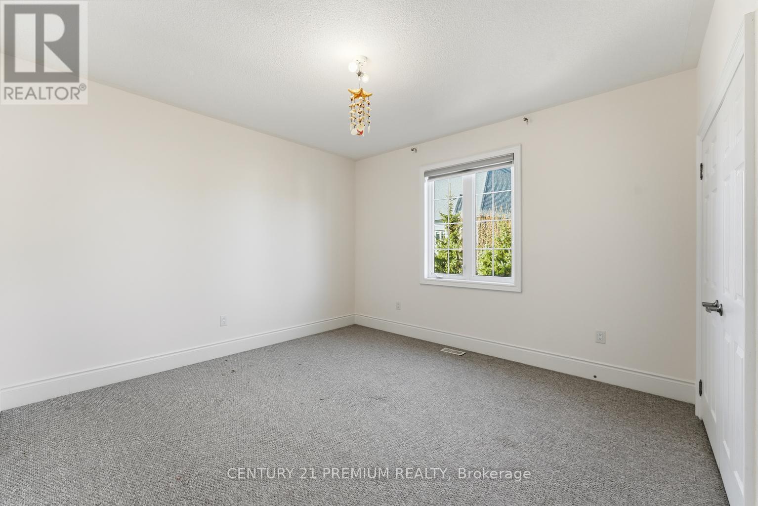 18 Landview Road, Brampton, ON - Indoor Photo Showing Other Room