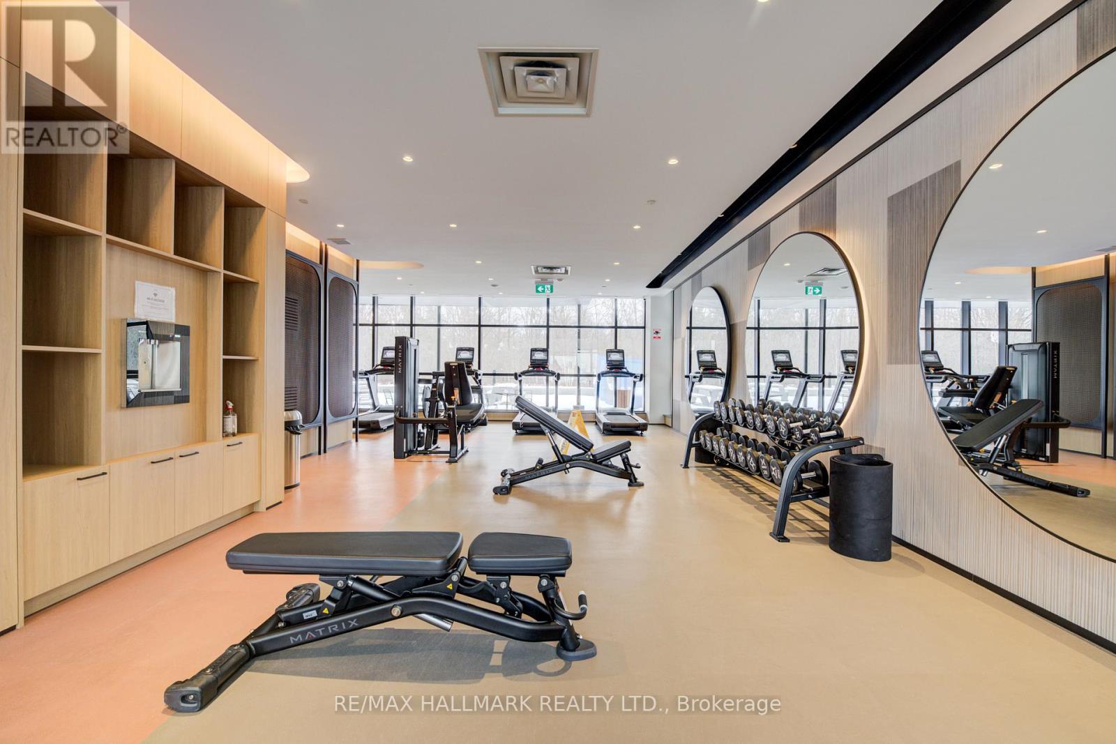 720 Whitlock Avenue, Milton, ON - Indoor Photo Showing Gym Room