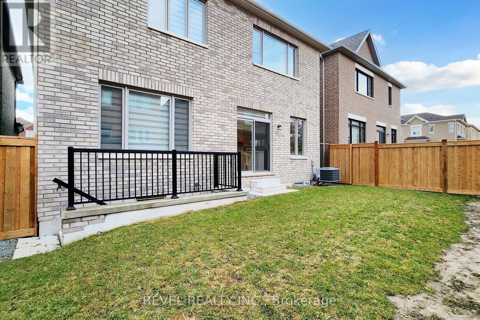 234 Wesmina Avenue, Whitchurch-Stouffville (Stouffville), ON - Outdoor With Deck Patio Veranda With Exterior