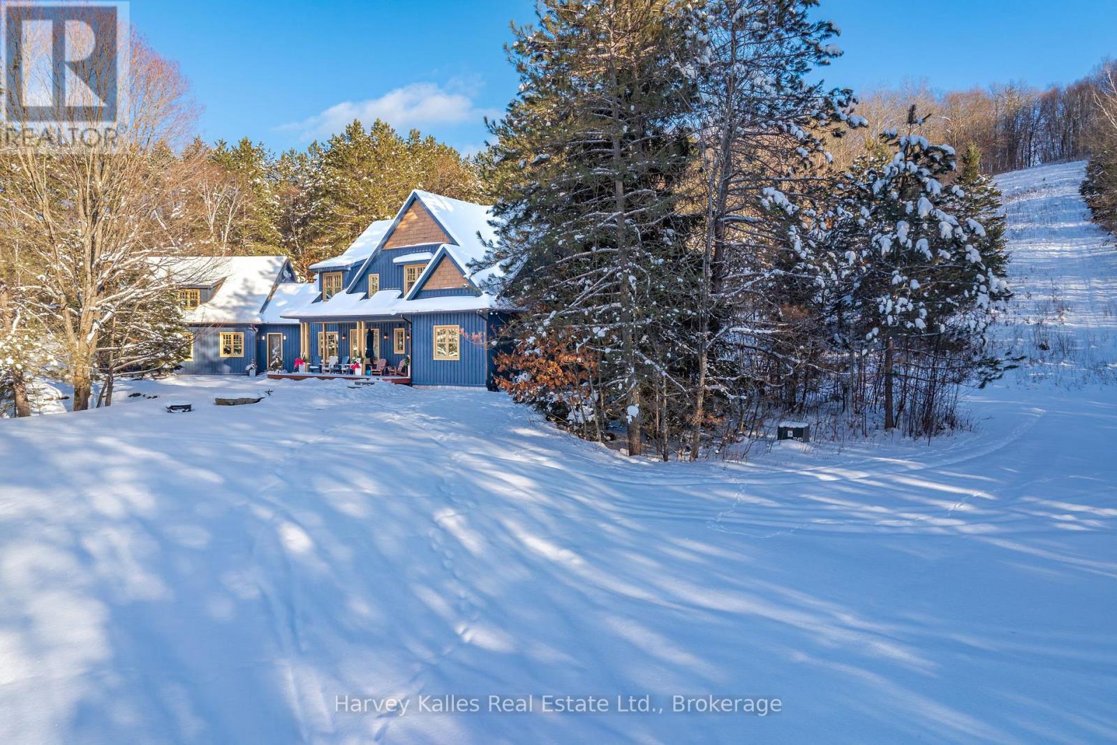 1074 Tally Ho Winter Park Road, Lake Of Bays (Sinclair), ON - Outdoor
