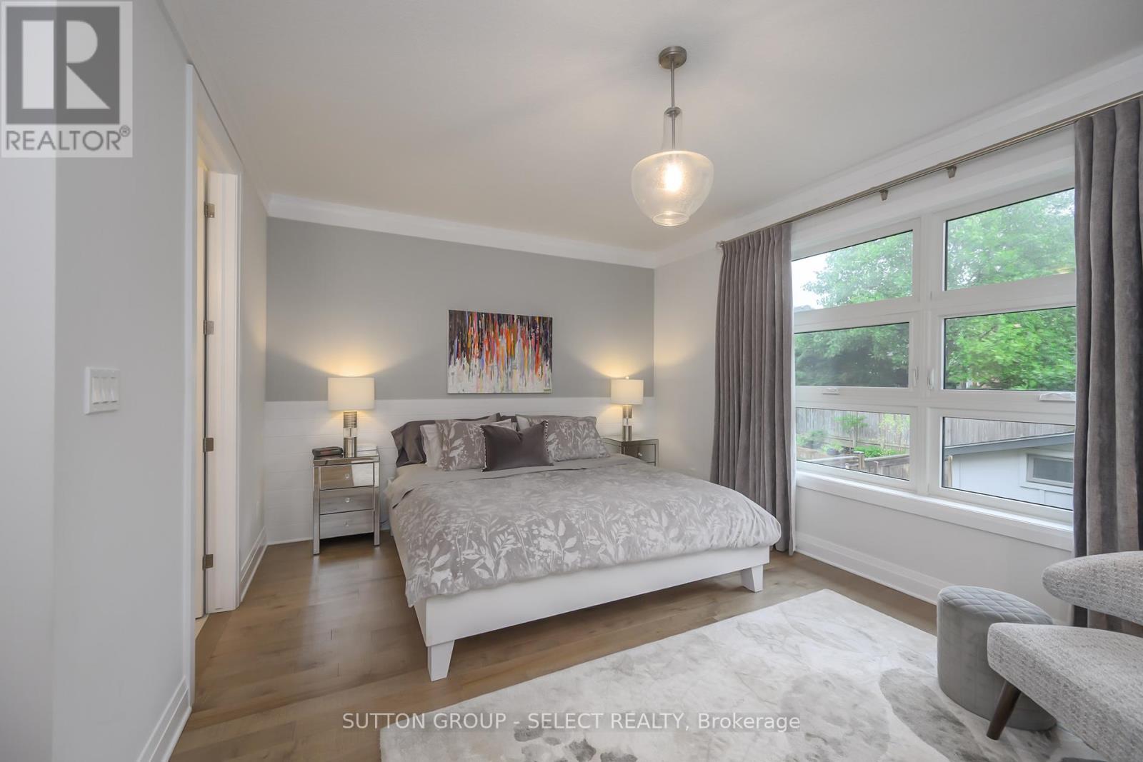 346 Bradwell Chase, London North (North R), ON - Indoor Photo Showing Bedroom