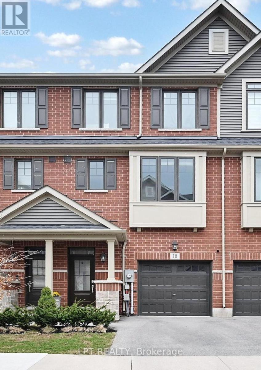 10 Snowberry Lane, Hamilton, ON - Outdoor With Facade