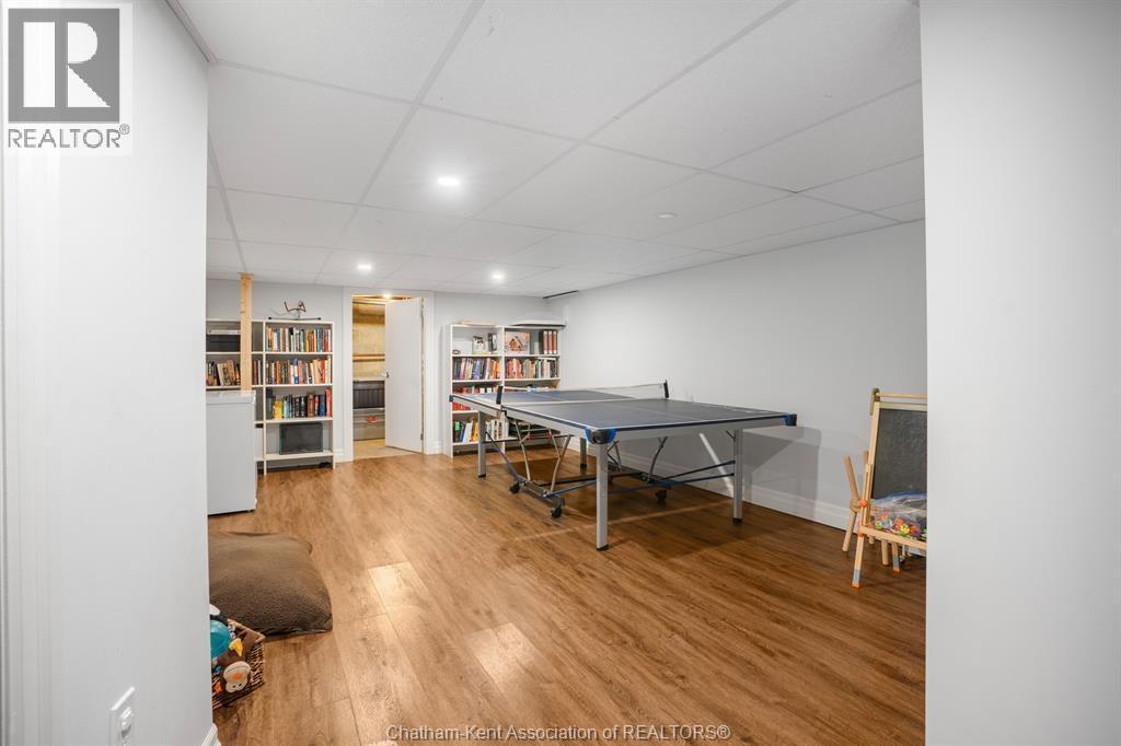 32 Lynnwood Drive, Chatham, ON - Indoor Photo Showing Other Room