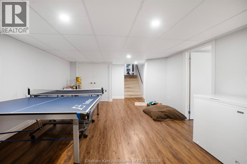 32 Lynnwood Drive, Chatham, ON - Indoor Photo Showing Other Room