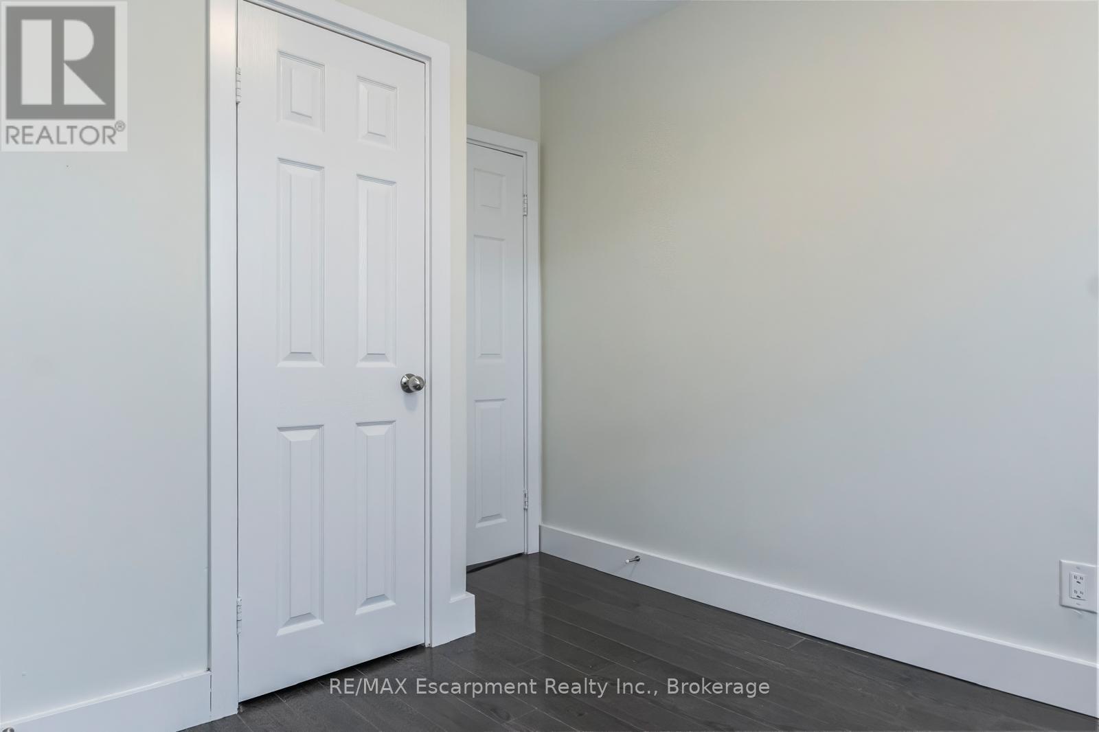 303 - 110 South Forster Park Drive, Oakville (Co Central), ON - Indoor Photo Showing Other Room