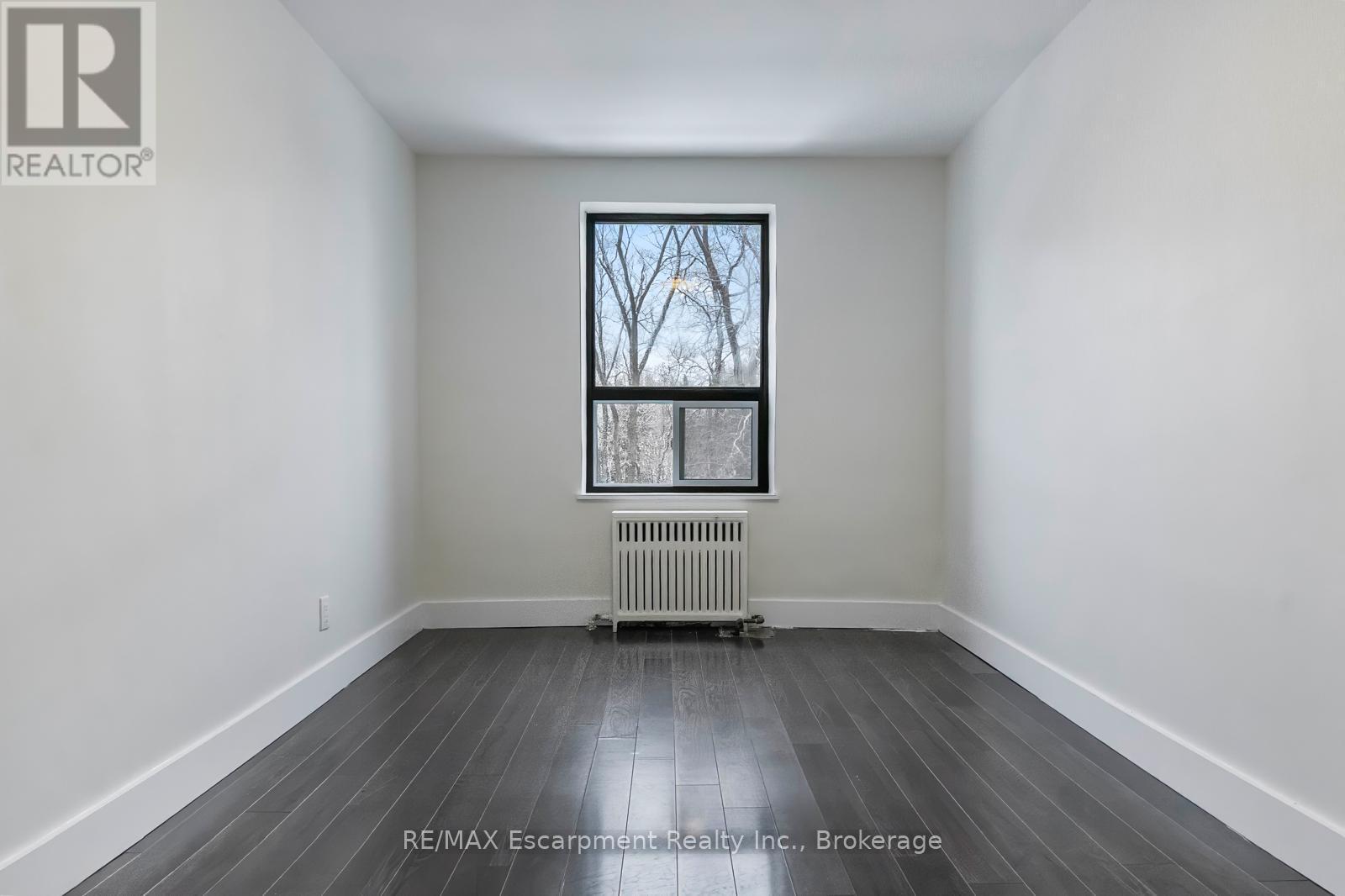 303 - 110 South Forster Park Drive, Oakville (Co Central), ON - Indoor Photo Showing Other Room