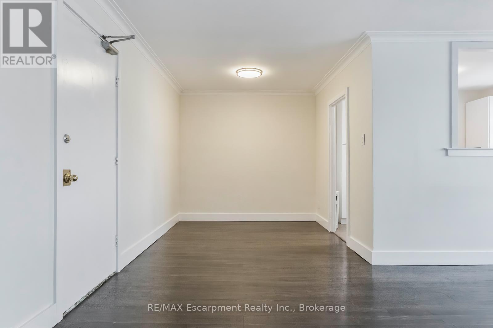 303 - 110 South Forster Park Drive, Oakville (Co Central), ON - Indoor Photo Showing Other Room