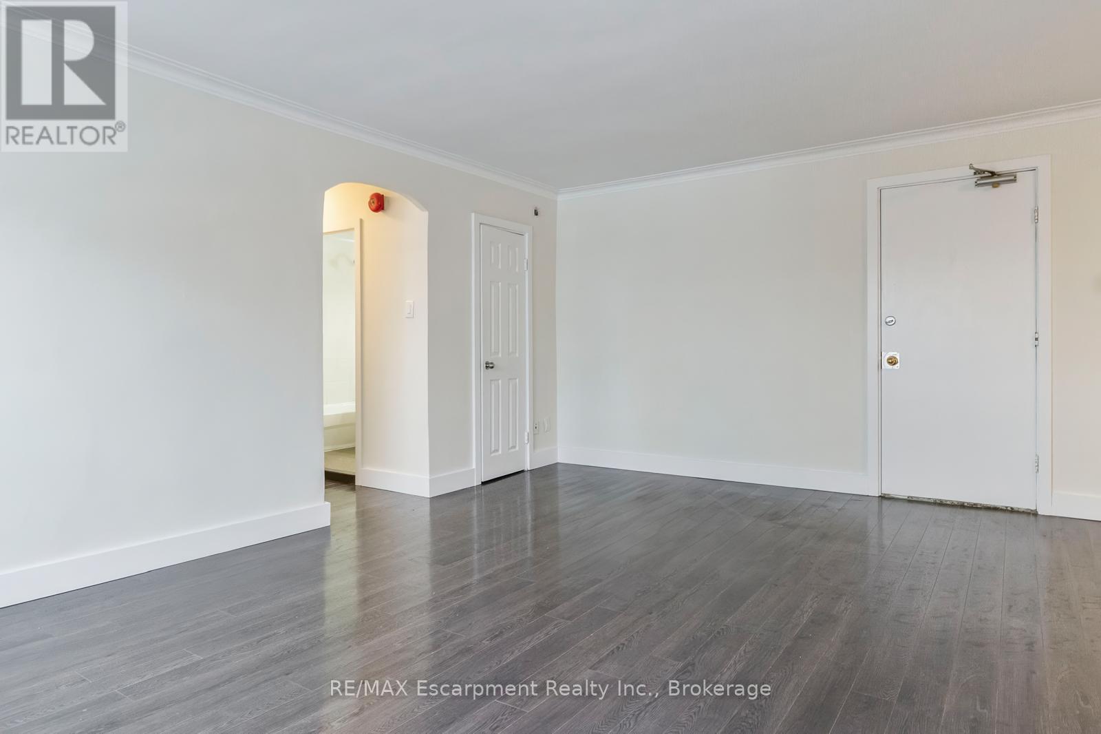 303 - 110 South Forster Park Drive, Oakville (Co Central), ON - Indoor Photo Showing Other Room