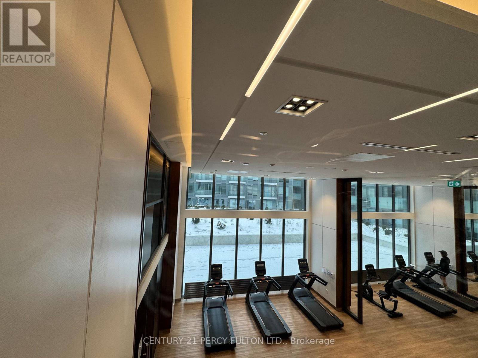 511 - 8 Olympic Gardens Drive, Toronto, ON - Indoor Photo Showing Gym Room