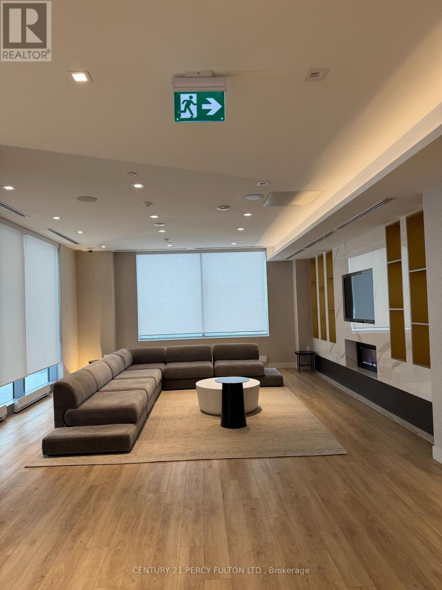 511 - 8 Olympic Gardens Drive, Toronto, ON - Indoor