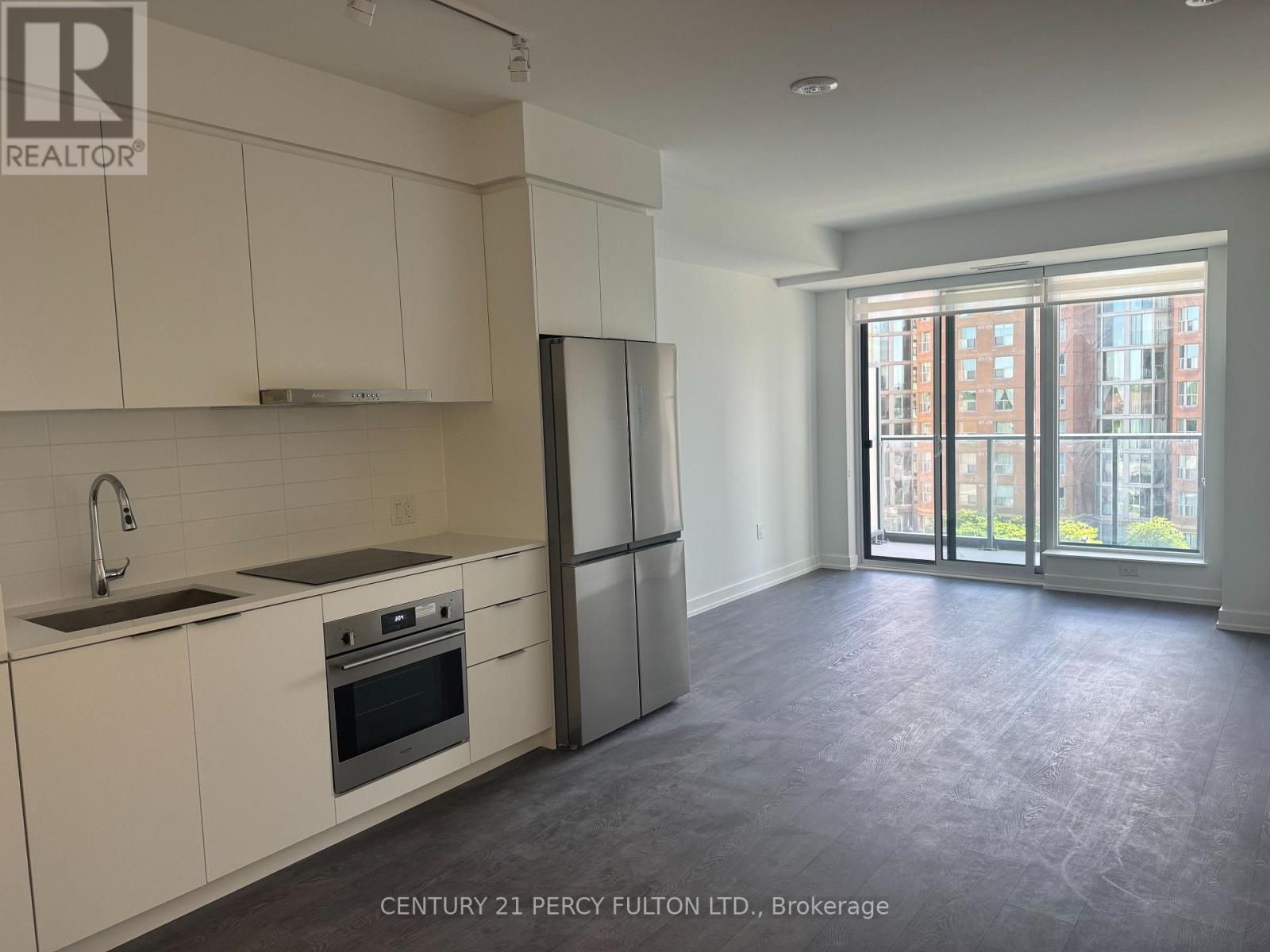 511 - 8 Olympic Gardens Drive, Toronto, ON - Indoor Photo Showing Kitchen