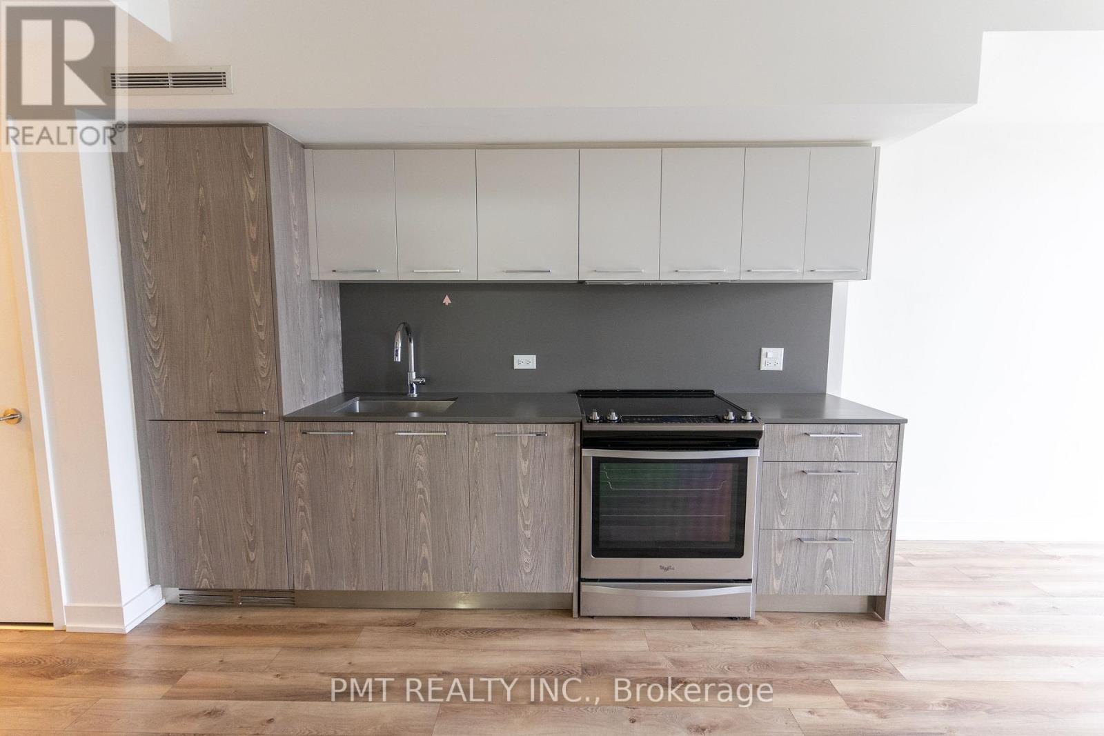 424 - 30 Baseball Place, Toronto, ON - Indoor Photo Showing Other Room