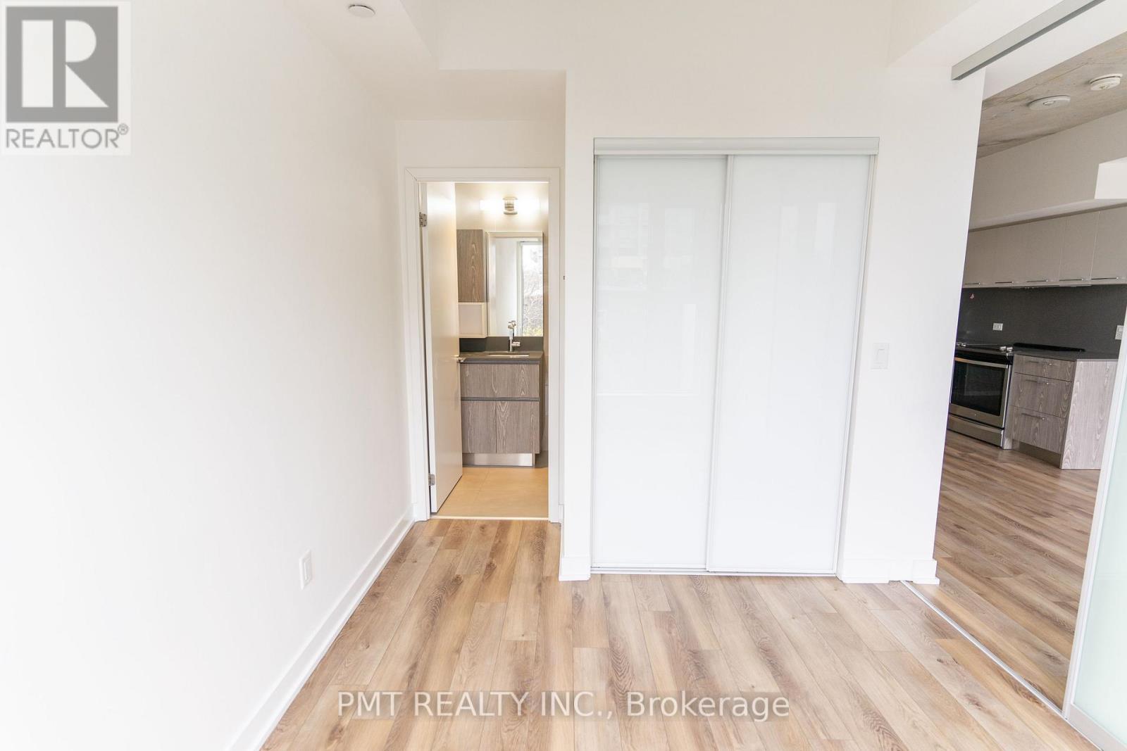 424 - 30 Baseball Place, Toronto, ON - Indoor Photo Showing Other Room