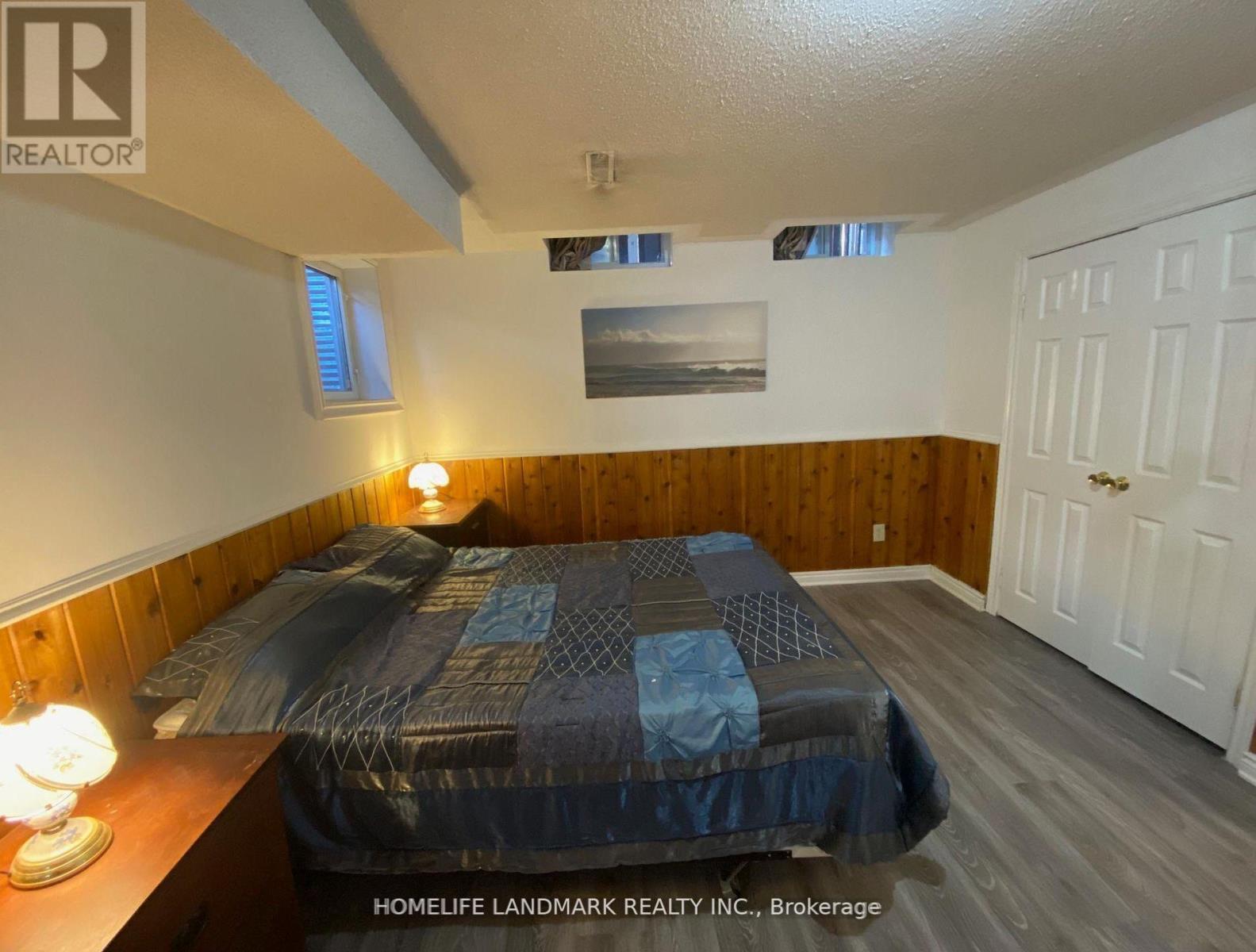 1872 Parkside Drive, Pickering, ON - Indoor Photo Showing Bedroom