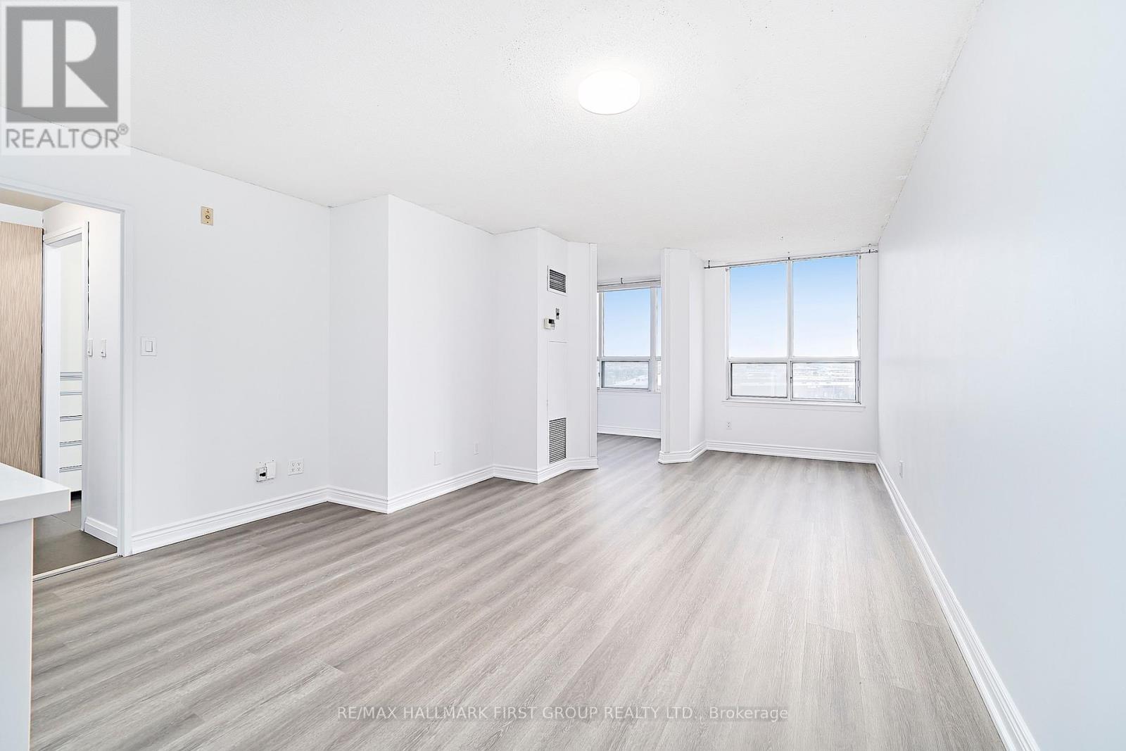 801 - 1625 Pickering Parkway, Pickering, ON - Indoor Photo Showing Other Room