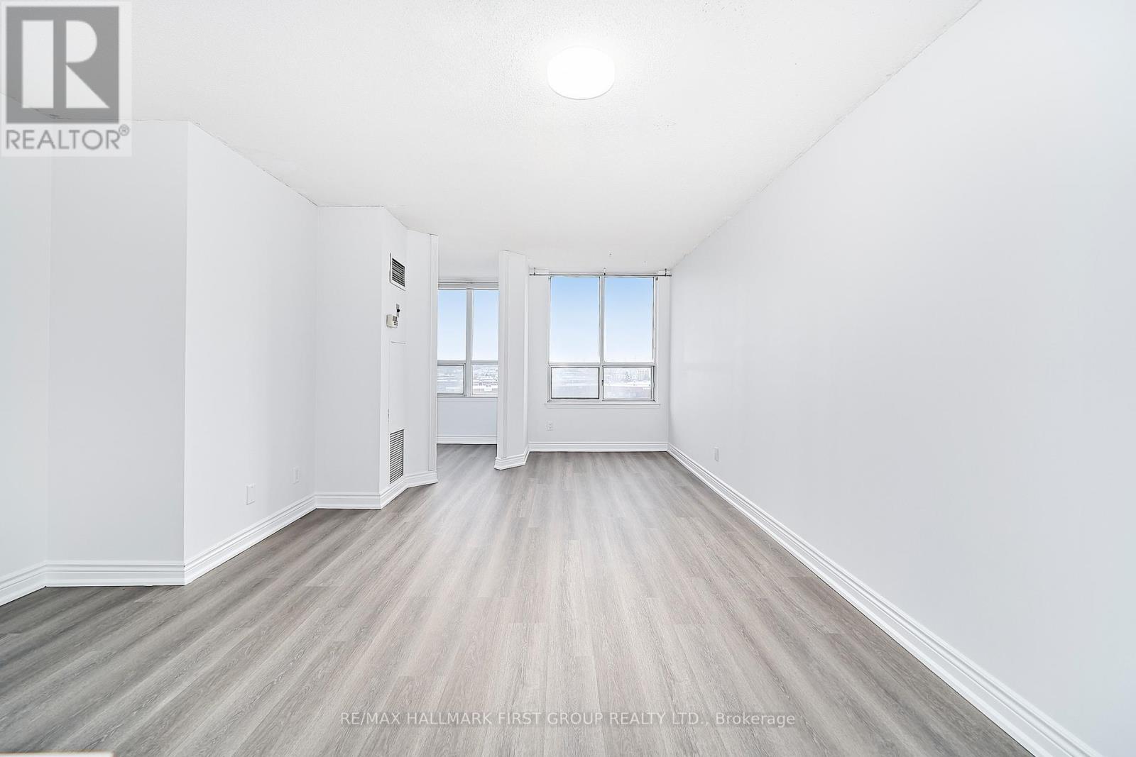 801 - 1625 Pickering Parkway, Pickering, ON - Indoor Photo Showing Other Room