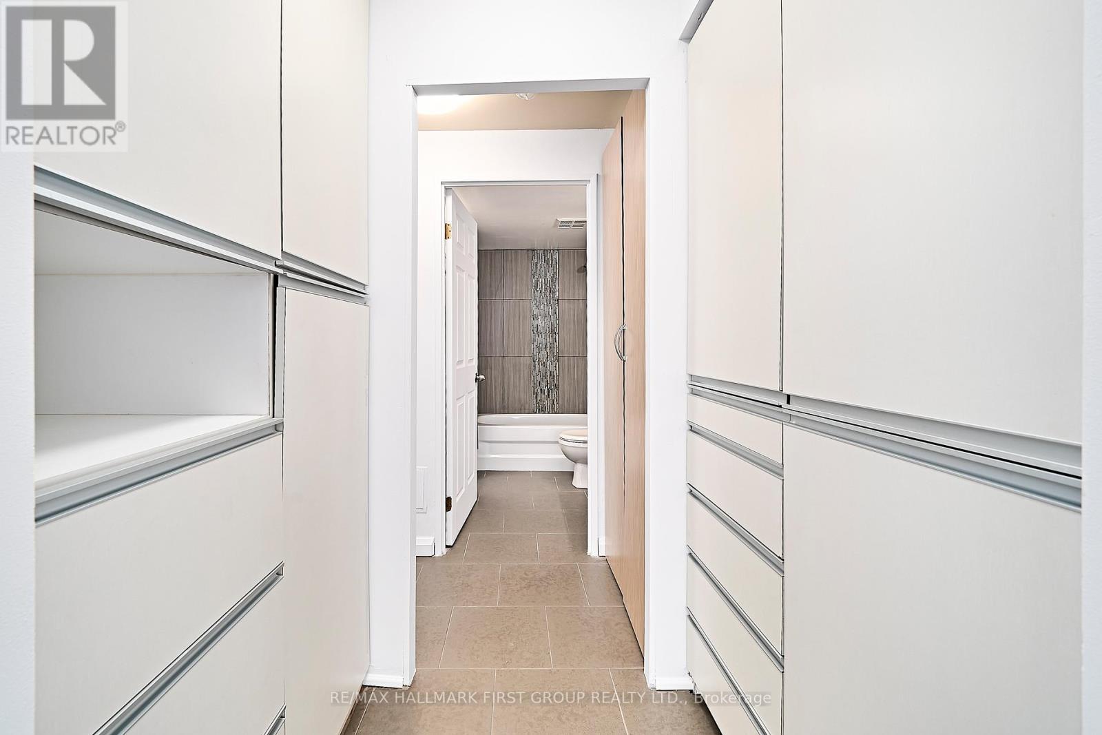 801 - 1625 Pickering Parkway, Pickering, ON - Indoor Photo Showing Other Room