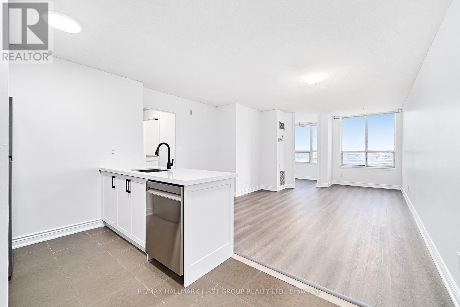 801 - 1625 Pickering Parkway, Pickering, ON - Indoor