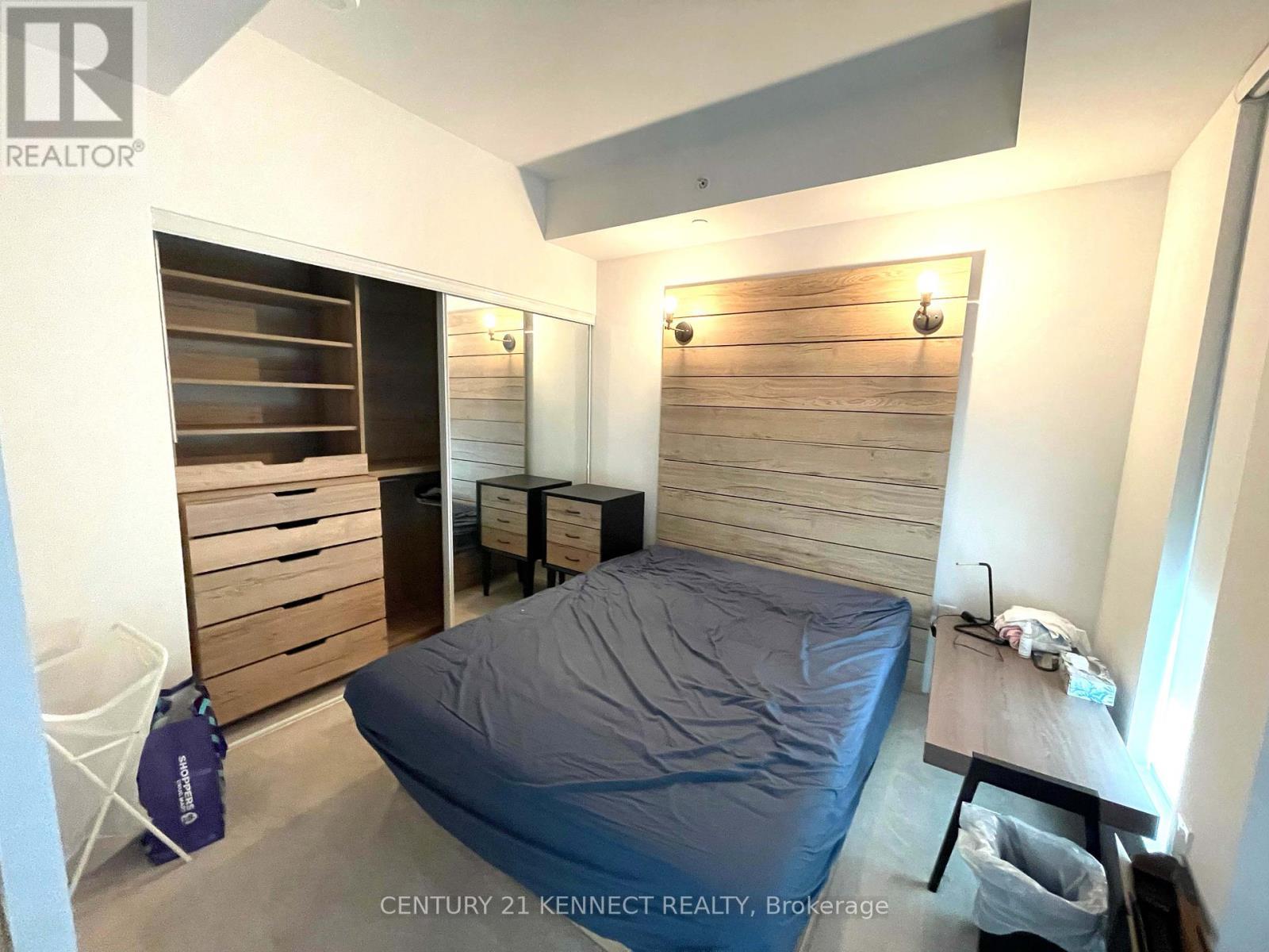 312 - 955 Bay Street, Toronto, ON - Indoor