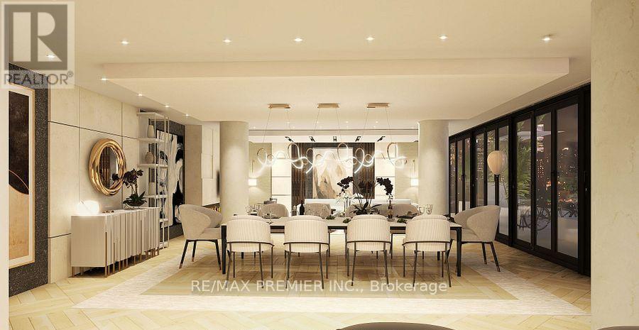 B212 - 715 Davis Drive, Newmarket, ON - Indoor