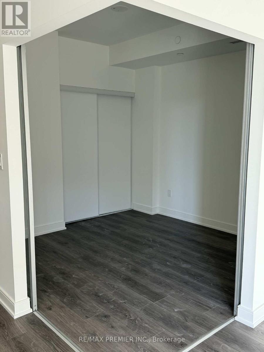 B212 - 715 Davis Drive, Newmarket, ON - Indoor Photo Showing Other Room