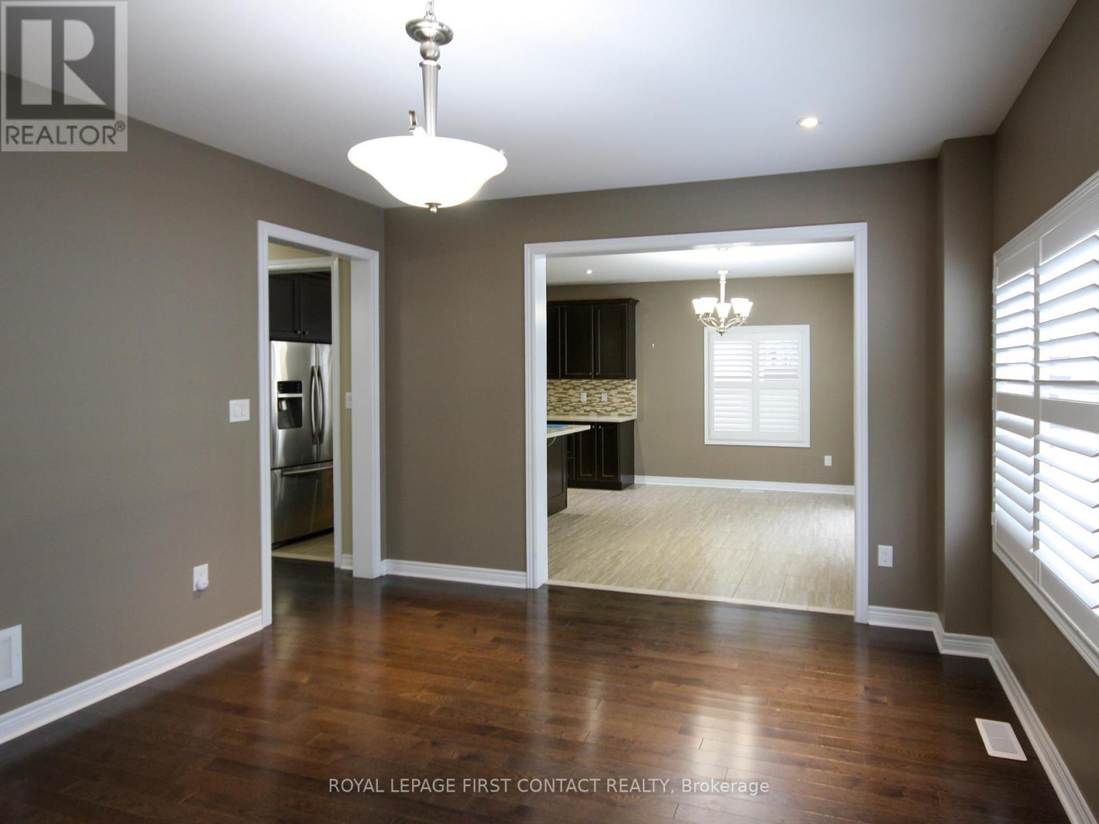 30 Forsyth Crescent, Springwater, ON - Indoor Photo Showing Other Room