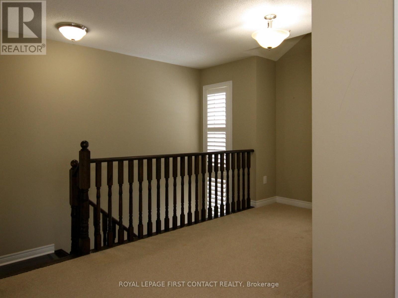 30 Forsyth Crescent, Springwater, ON - Indoor Photo Showing Other Room