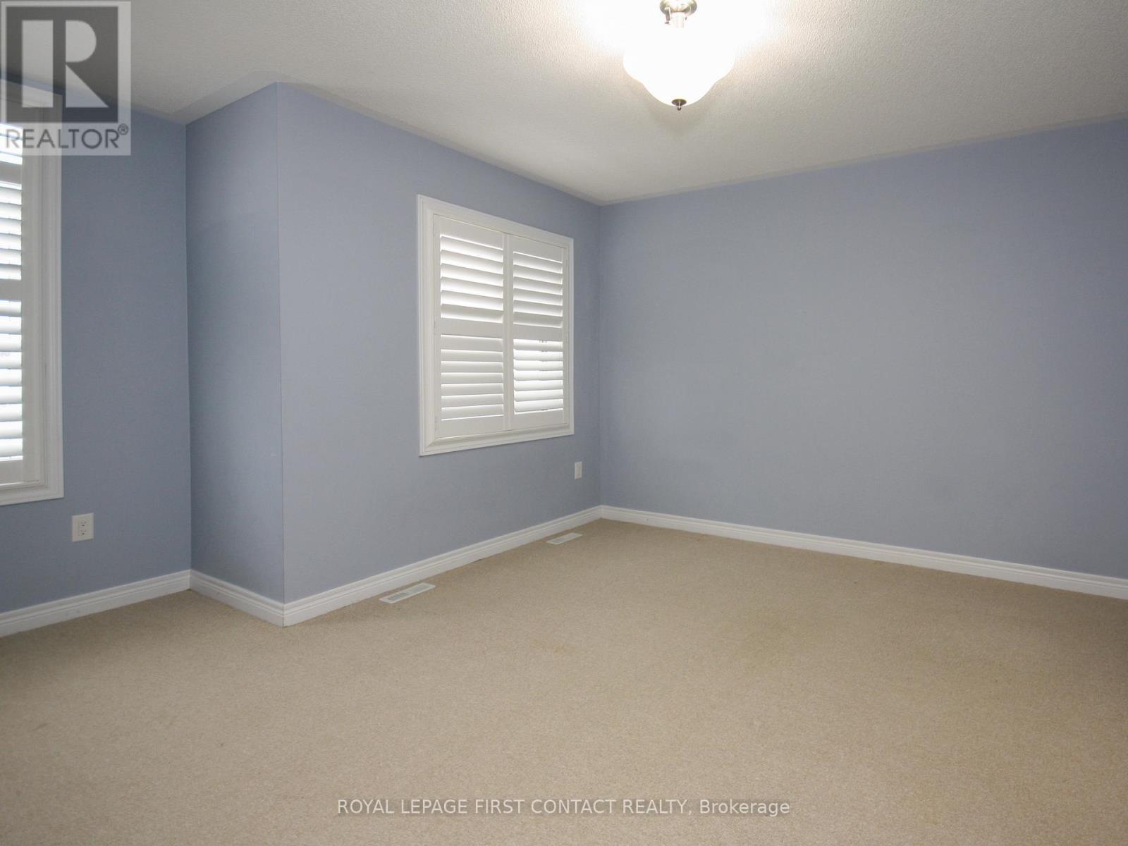 30 Forsyth Crescent, Springwater, ON - Indoor Photo Showing Other Room