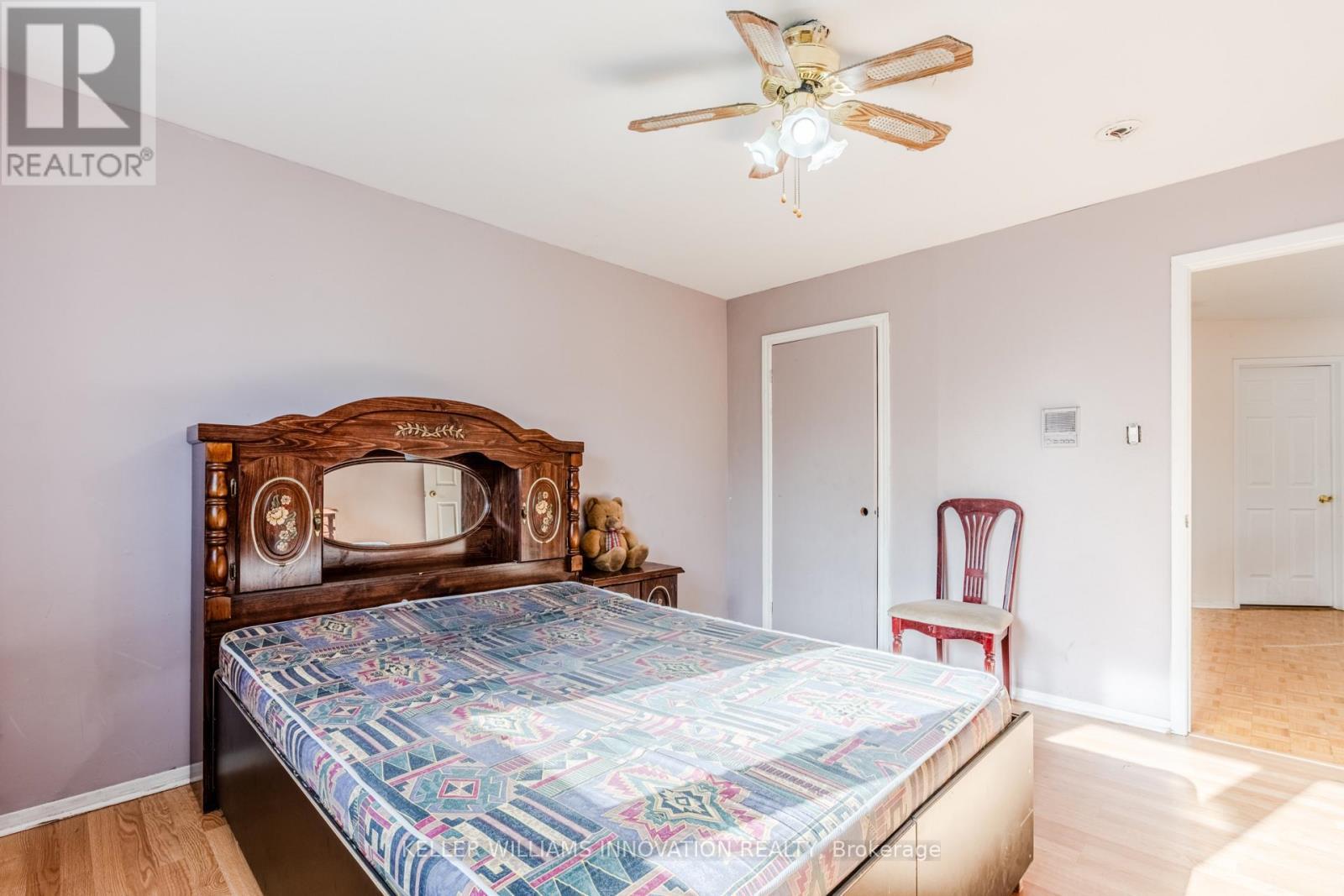 8 Dingwall Court, Brampton, ON - Indoor Photo Showing Bedroom